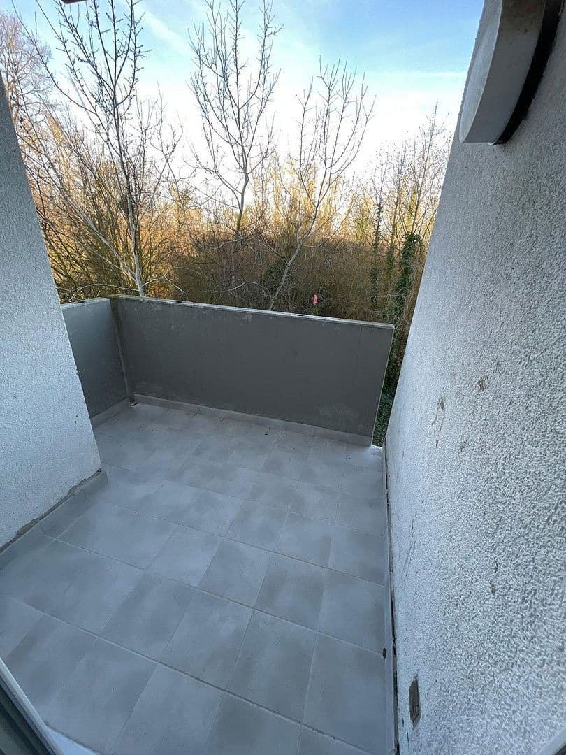 Prenájom bytu 3-izbový 85 m², Richard-Wagner-Str. 27, Biblis, Hesensko Prenájom bytu 3-izbový 85 m², Richard-Wagner-Str. 27, Biblis, Hesensko