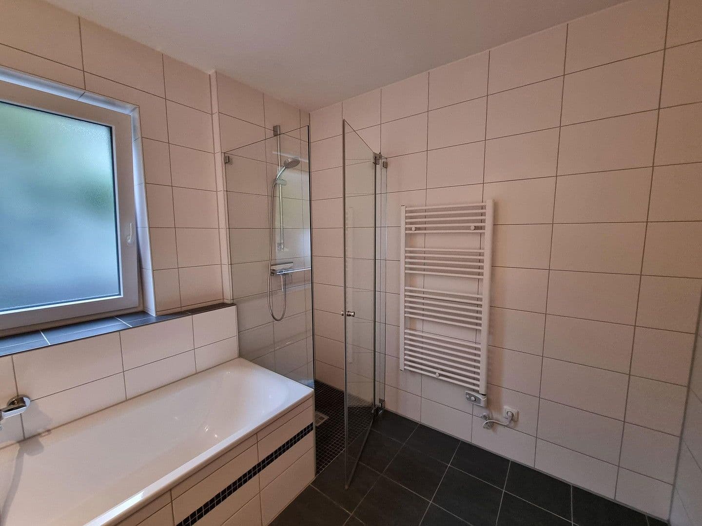 Predaj bytu 3-izbový 71 m², München, Bavorsko Predaj bytu 3-izbový 71 m², München, Bavorsko