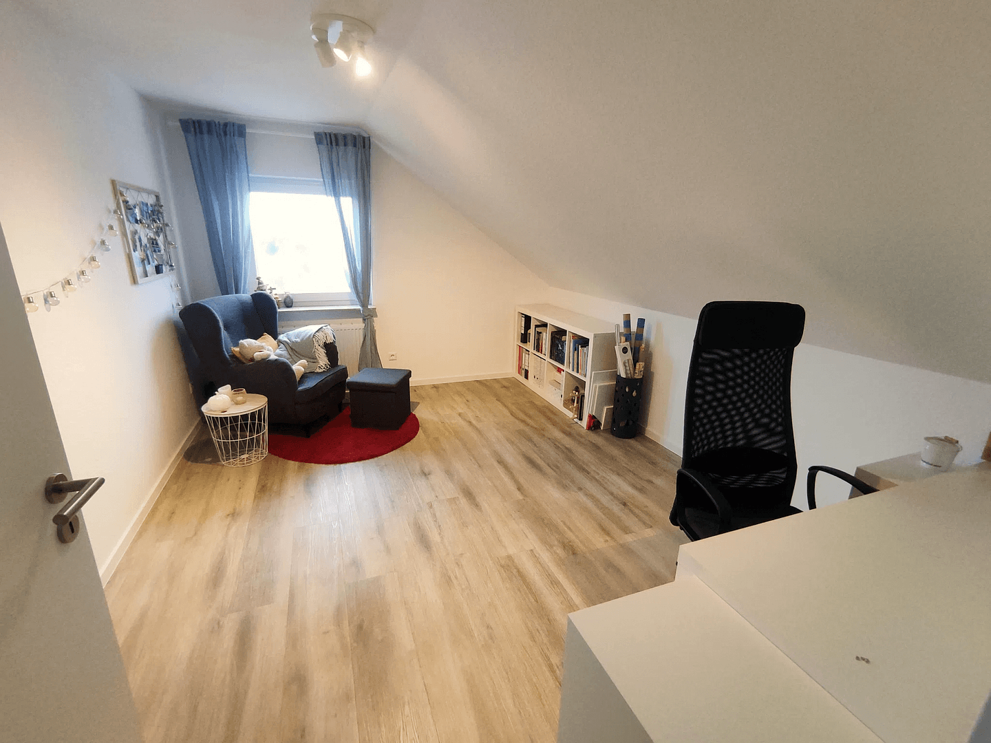 Predaj bytu 6-izbový 120 m², Laichingen, Bádensko-Wurttembersko Predaj bytu 6-izbový 120 m², Laichingen, Bádensko-Wurttembersko