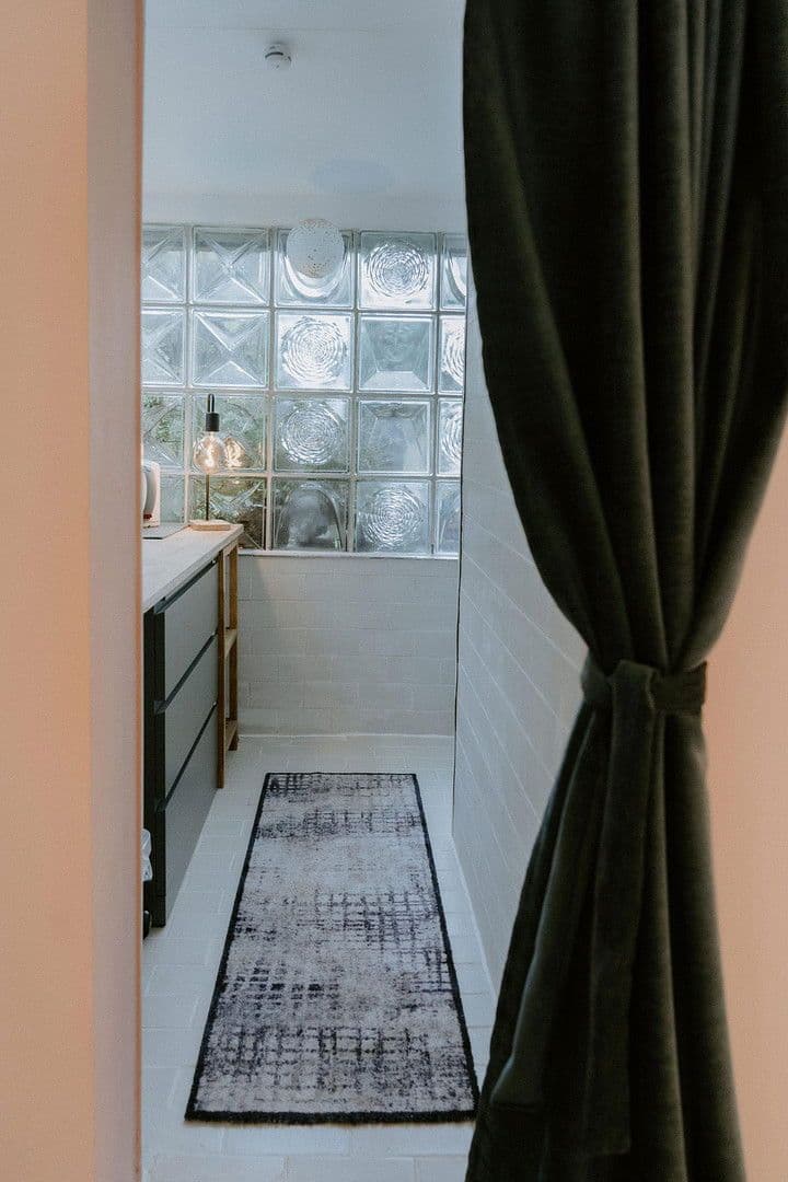 Prenájom kancelárie 24 m², Köln, Severné Porýnie - Westfálsko Prenájom kancelárie 24 m², Köln, Severné Porýnie - Westfálsko