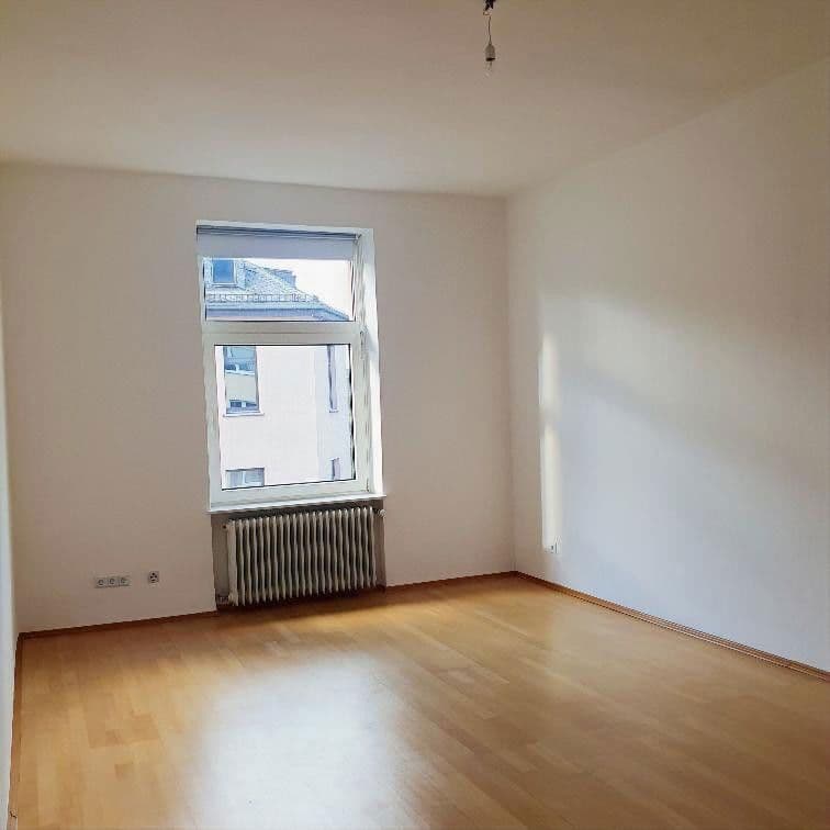 Predaj bytu 3-izbový 76 m², Frankfurt am Main, Hesensko Predaj bytu 3-izbový 76 m², Frankfurt am Main, Hesensko