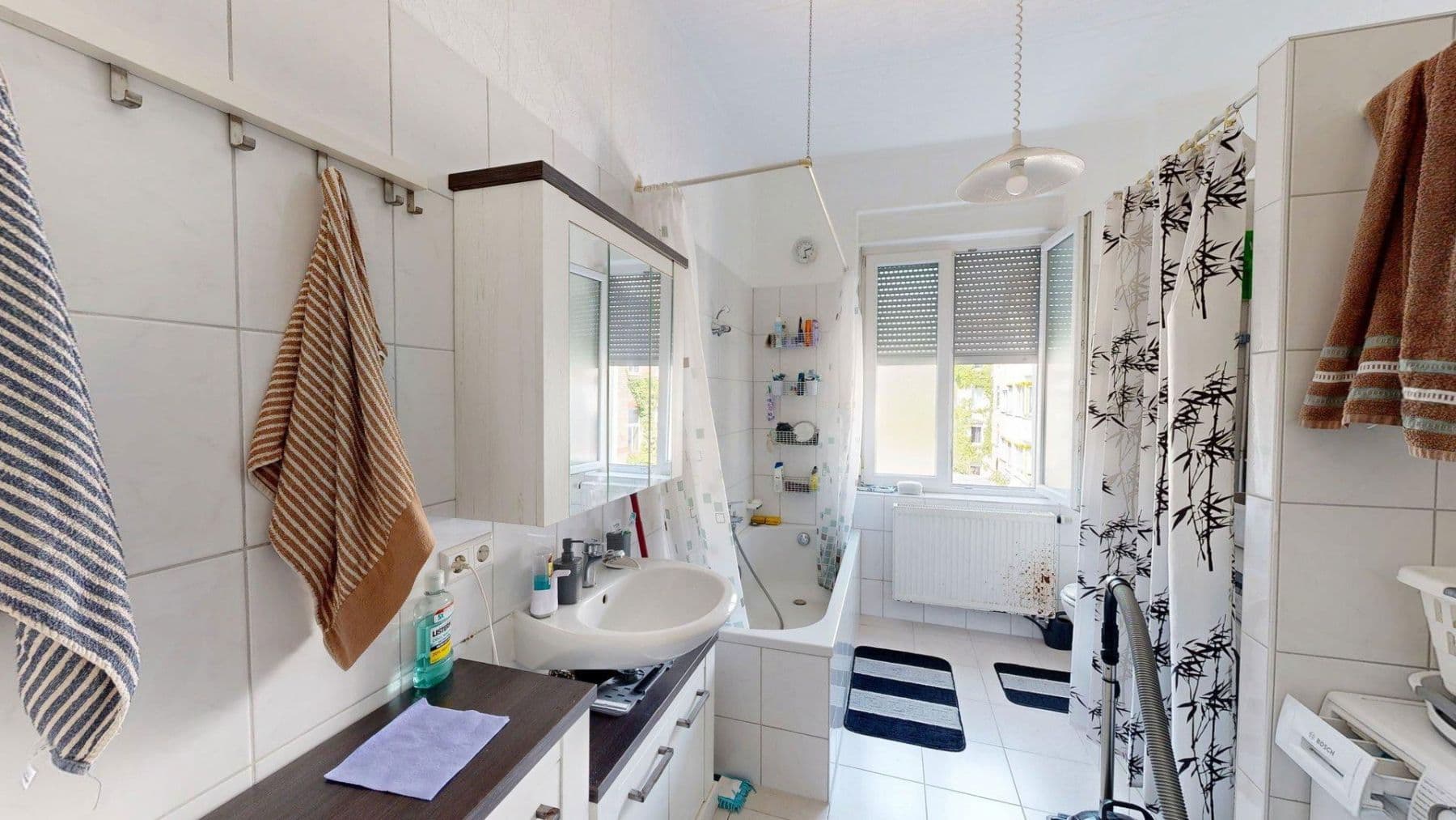 Predaj domu 223 m², pozemek 116 m², Scheuernbergstrasse, Pforzheim, Bádensko-Wurttembersko Predaj domu 223 m², pozemek 116 m², Scheuernbergstrasse, Pforzheim, Bádensko-Wurttembersko