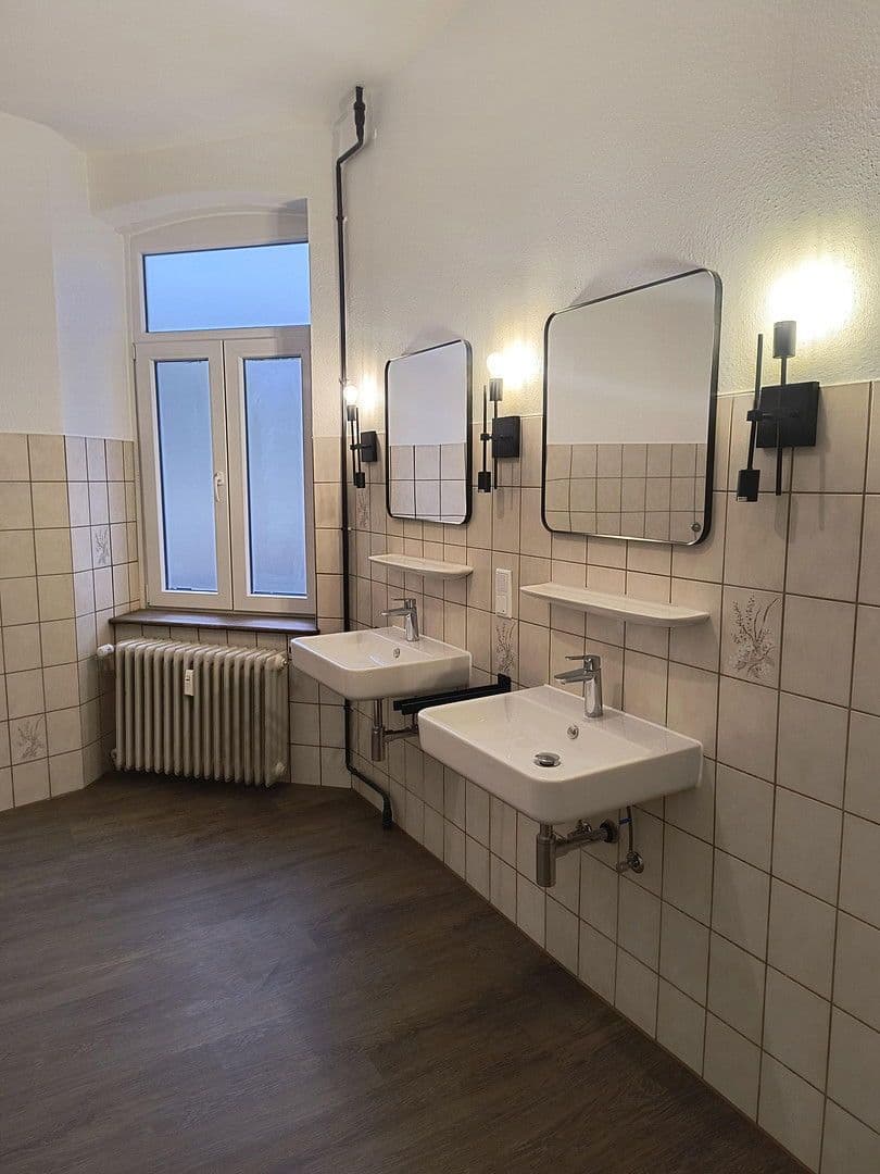 Prenájom bytu 4-izbový 103 m², Rathausmarkt 1a, Schleswig, Šlezvicko-Holštajnsko Prenájom bytu 4-izbový 103 m², Rathausmarkt 1a, Schleswig, Šlezvicko-Holštajnsko