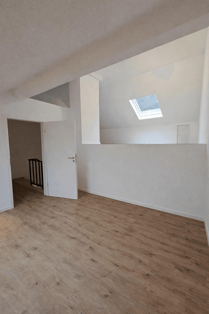 Predaj domu 153 m², pozemek 196 m², Seelbach, Bádensko-Wurttembersko Predaj domu 153 m², pozemek 196 m², Seelbach, Bádensko-Wurttembersko