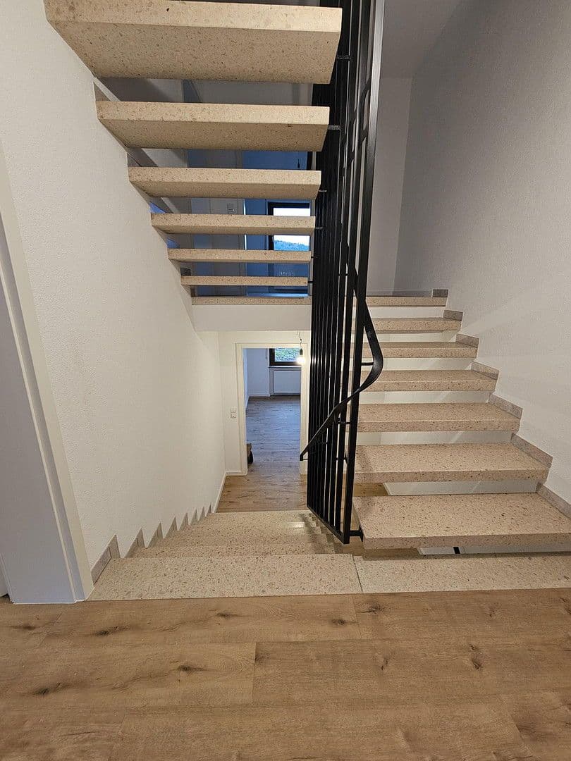 Predaj domu 153 m², pozemek 196 m², Seelbach, Bádensko-Wurttembersko Predaj domu 153 m², pozemek 196 m², Seelbach, Bádensko-Wurttembersko