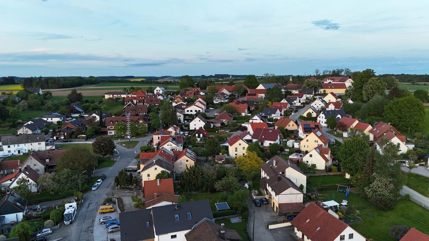 Predaj pozemku 290 m², Oberschweinbach, Bavorsko Predaj pozemku 290 m², Oberschweinbach, Bavorsko