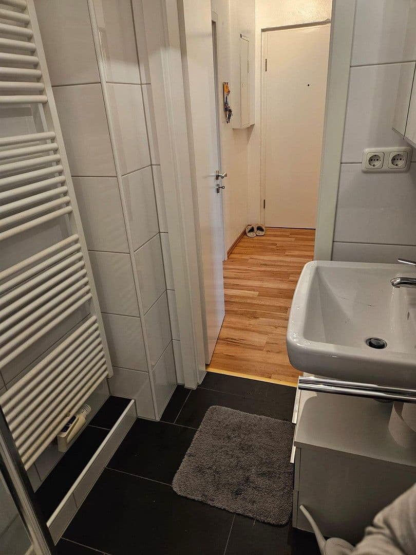 Prenájom bytu 2-izbový 46 m², Am Stockbrunnen 6, Bergisch Gladbach, Severné Porýnie - Westfálsko Prenájom bytu 2-izbový 46 m², Am Stockbrunnen 6, Bergisch Gladbach, Severné Porýnie - Westfálsko