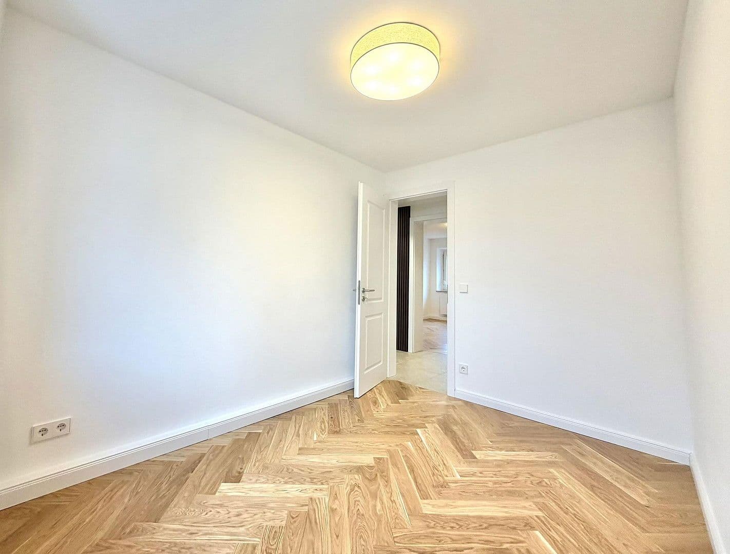 Predaj bytu 2-izbový 60 m², Schellingstraße 11, Augsburg, Bavorsko Predaj bytu 2-izbový 60 m², Schellingstraße 11, Augsburg, Bavorsko