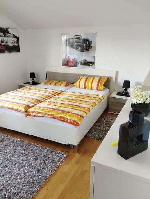 Predaj domu 240 m², pozemek 1.312 m², Waldkraiburg, Bavorsko Predaj domu 240 m², pozemek 1.312 m², Waldkraiburg, Bavorsko