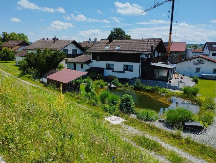 Predaj domu 240 m², pozemek 1.312 m², Waldkraiburg, Bavorsko Predaj domu 240 m², pozemek 1.312 m², Waldkraiburg, Bavorsko