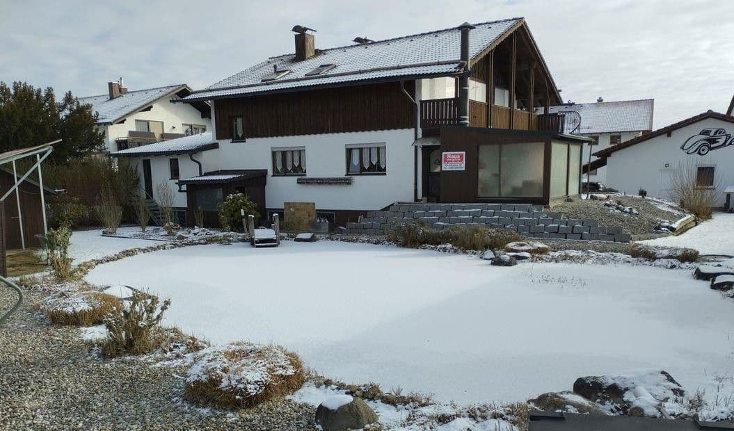 Predaj domu 240 m², pozemek 1.312 m², Waldkraiburg, Bavorsko Predaj domu 240 m², pozemek 1.312 m², Waldkraiburg, Bavorsko