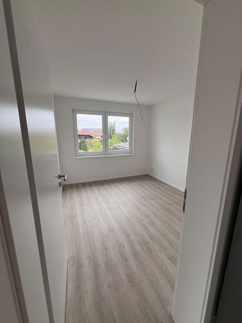 Prenájom bytu 2-izbový 59 m², Mittlere Ortsstr. 41, Rülzheim, Porýnie-Falcko Prenájom bytu 2-izbový 59 m², Mittlere Ortsstr. 41, Rülzheim, Porýnie-Falcko