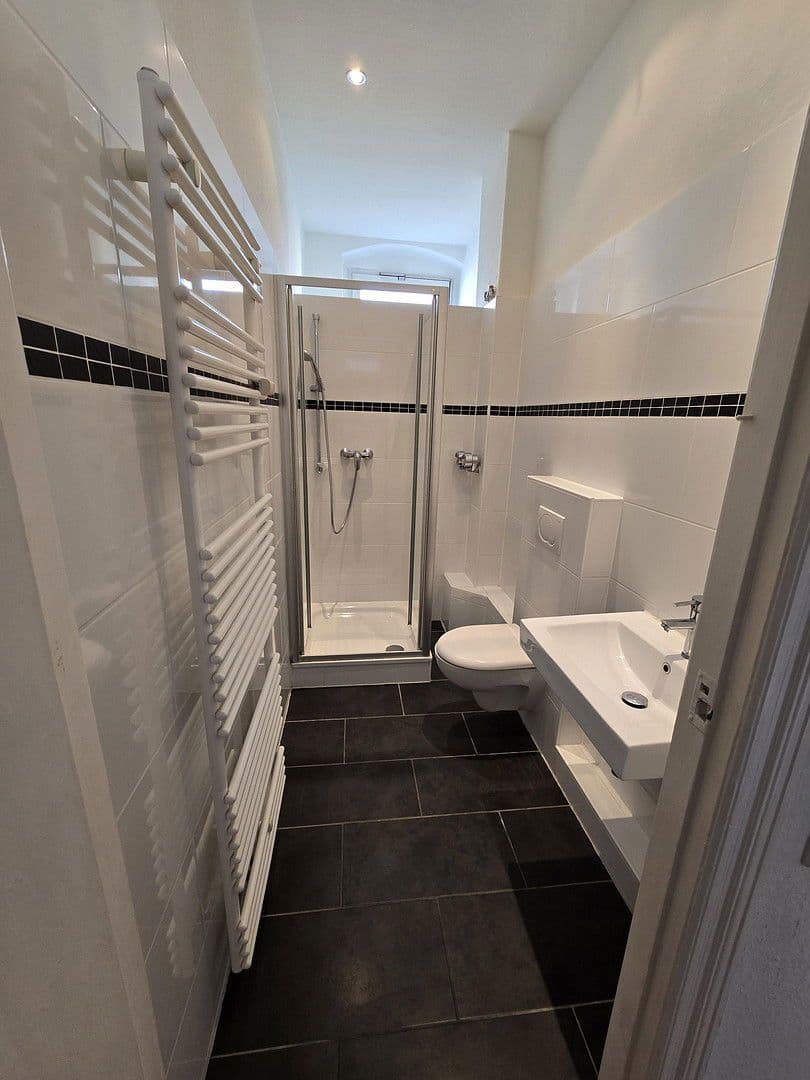 Predaj bytu 2-izbový 54 m², Berlin, Berlín Predaj bytu 2-izbový 54 m², Berlin, Berlín