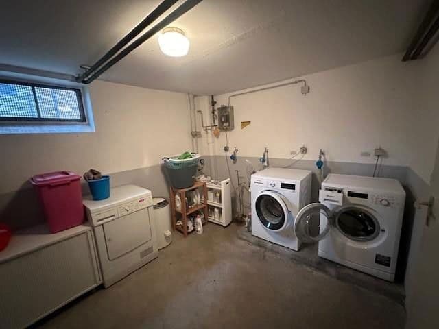 Predaj domu 273 m², pozemek 566 m², Karlsruhe, Bádensko-Wurttembersko Predaj domu 273 m², pozemek 566 m², Karlsruhe, Bádensko-Wurttembersko