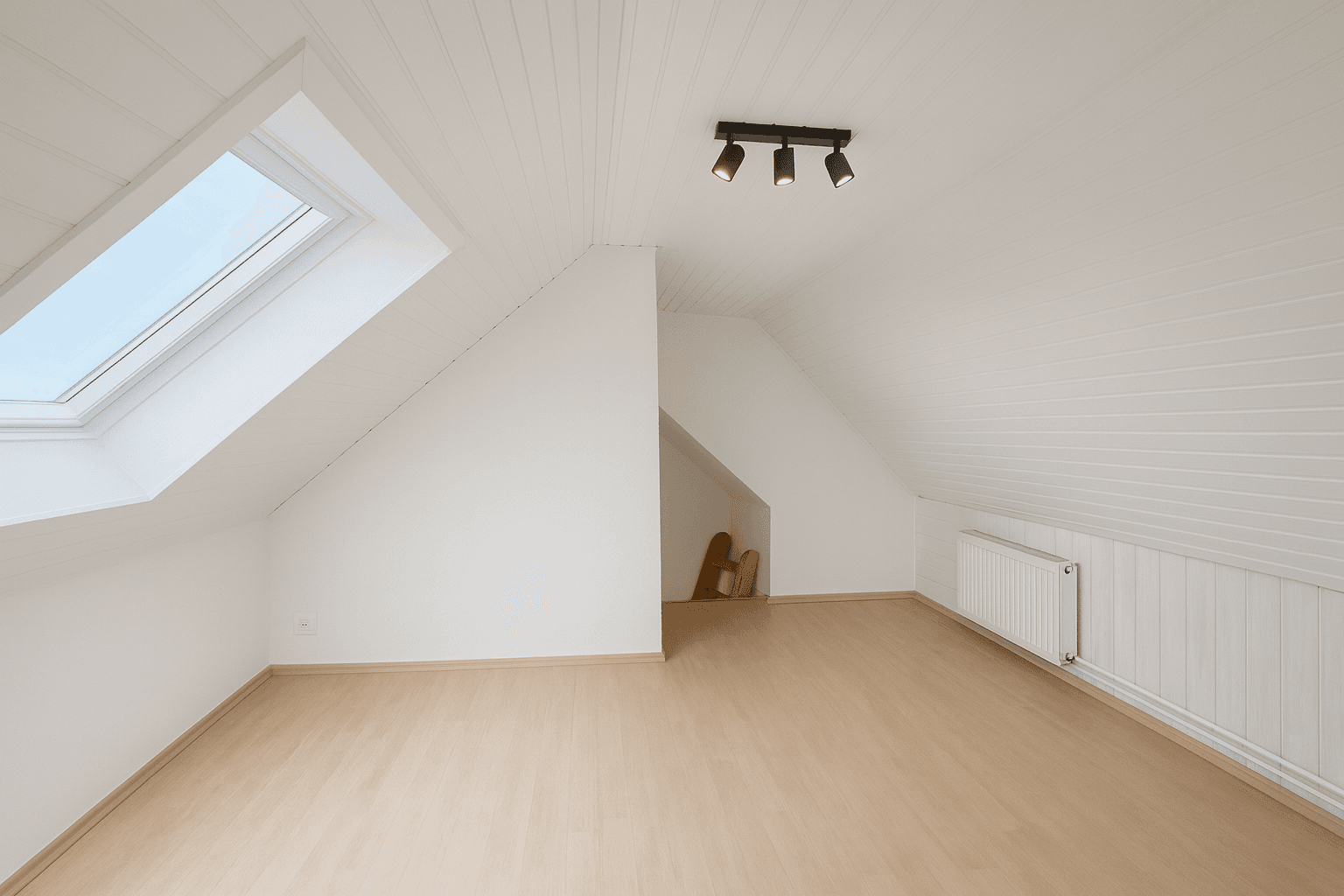 Prenájom bytu 4-izbový 78 m², Spraulache 27, Brühl, Bádensko-Wurttembersko Prenájom bytu 4-izbový 78 m², Spraulache 27, Brühl, Bádensko-Wurttembersko