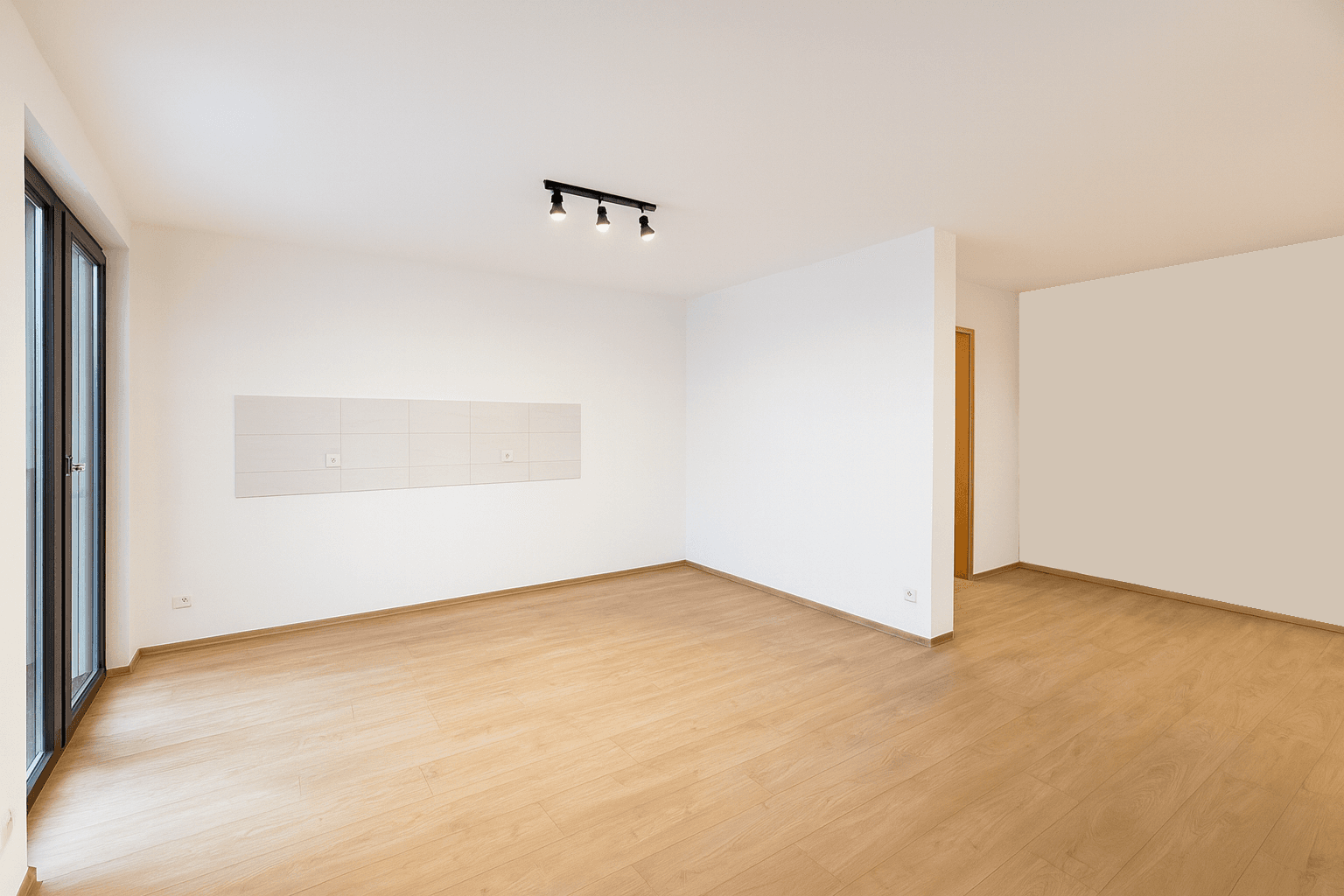 Prenájom bytu 4-izbový 78 m², Spraulache 27, Brühl, Bádensko-Wurttembersko Prenájom bytu 4-izbový 78 m², Spraulache 27, Brühl, Bádensko-Wurttembersko