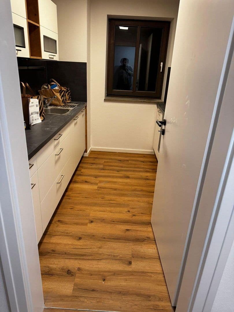 Prenájom bytu 1-izbový 28 m², Innere Passauer Str. 34b, Straubing, Bavorsko Prenájom bytu 1-izbový 28 m², Innere Passauer Str. 34b, Straubing, Bavorsko