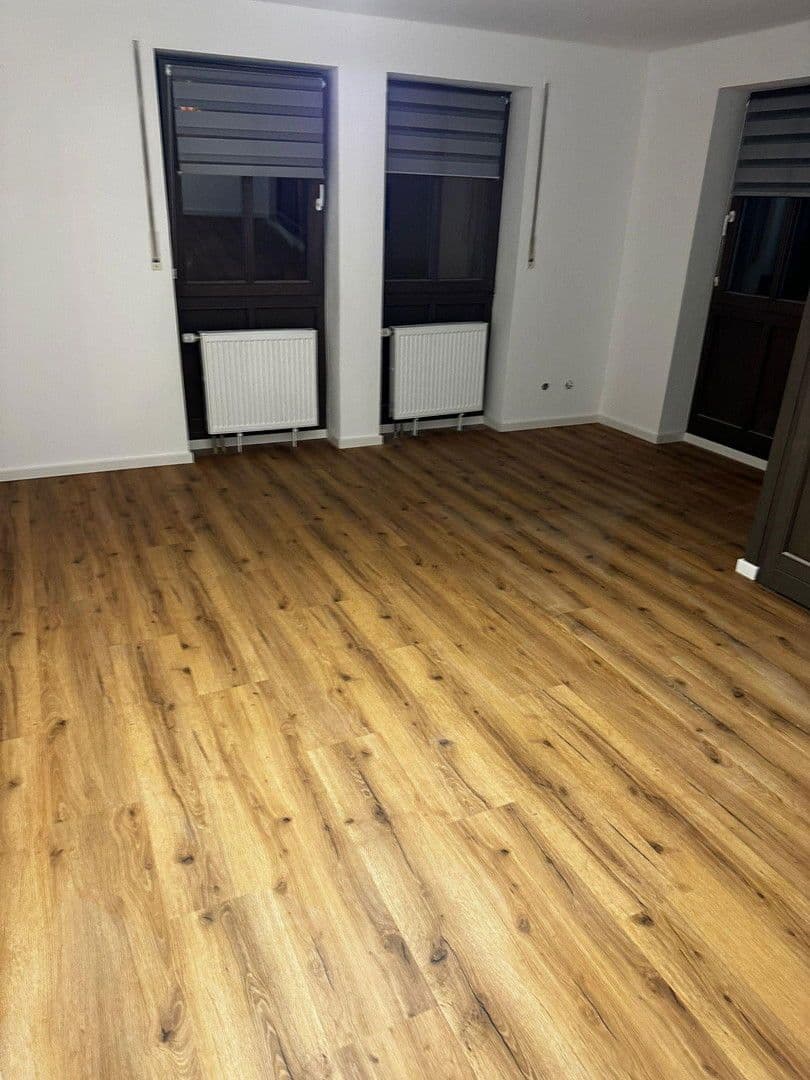 Prenájom bytu 1-izbový 28 m², Innere Passauer Str. 34b, Straubing, Bavorsko Prenájom bytu 1-izbový 28 m², Innere Passauer Str. 34b, Straubing, Bavorsko