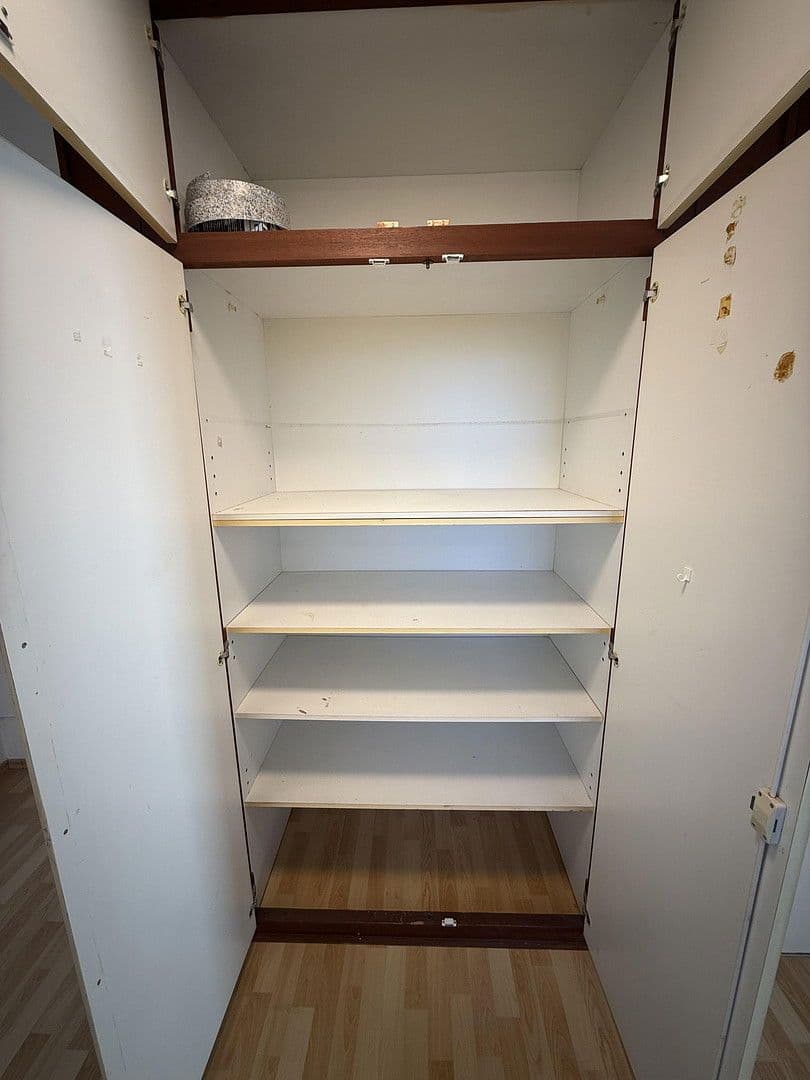 Prenájom bytu 2-izbový 60 m², Irgenhöhe 30, Saarbrücken, Sársko Prenájom bytu 2-izbový 60 m², Irgenhöhe 30, Saarbrücken, Sársko