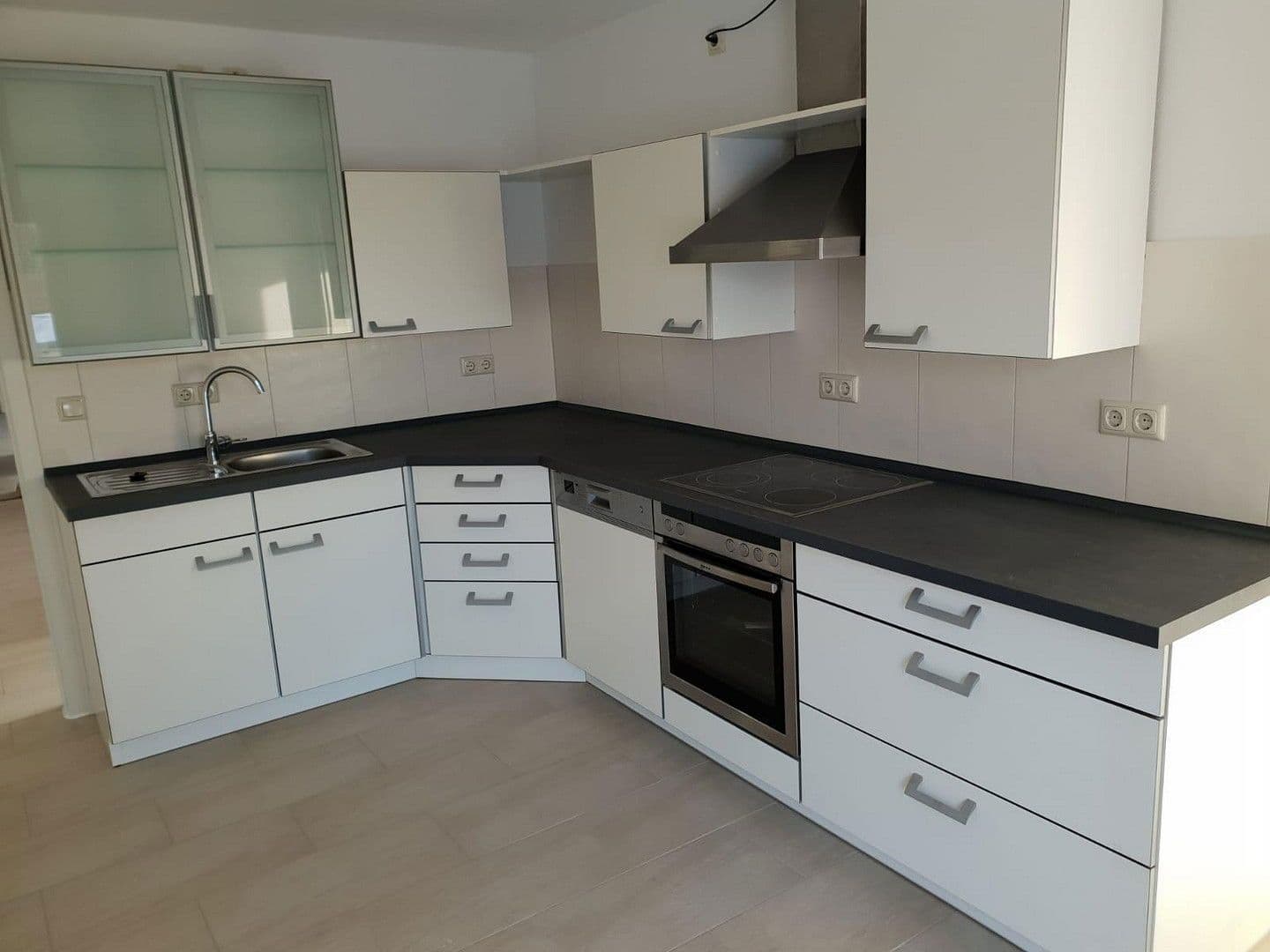 Prenájom bytu 3-izbový 80 m², Altes Dorf 20, Stendal, Sasko-Anhaltsko Prenájom bytu 3-izbový 80 m², Altes Dorf 20, Stendal, Sasko-Anhaltsko