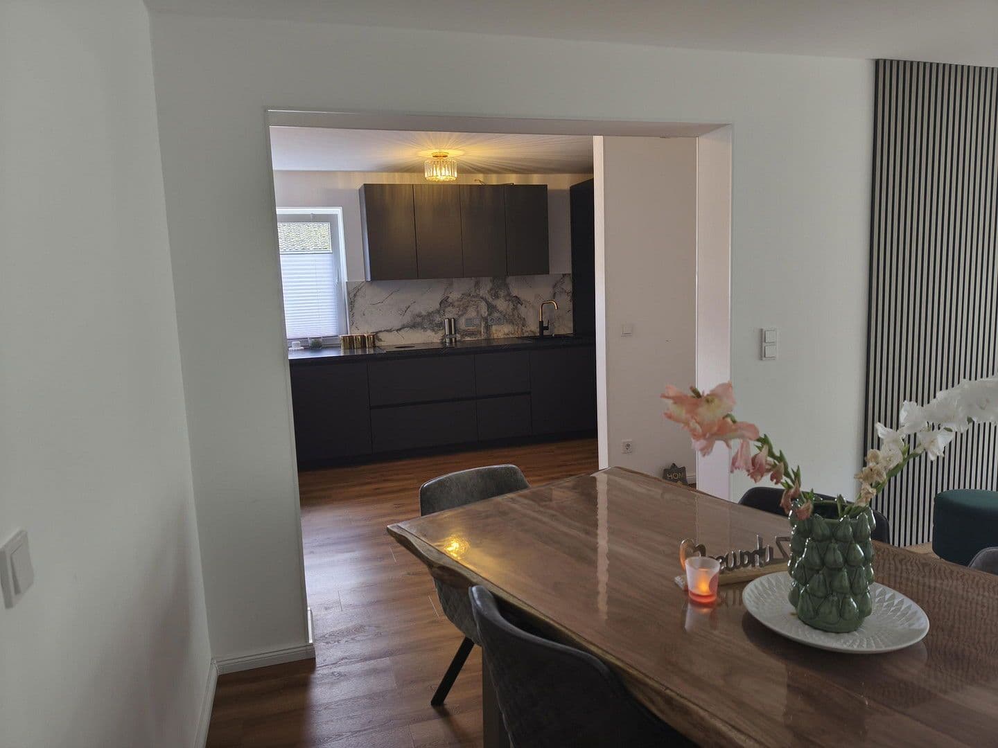 Predaj bytu 3-izbový 101 m², Hilden, Severné Porýnie - Westfálsko Predaj bytu 3-izbový 101 m², Hilden, Severné Porýnie - Westfálsko