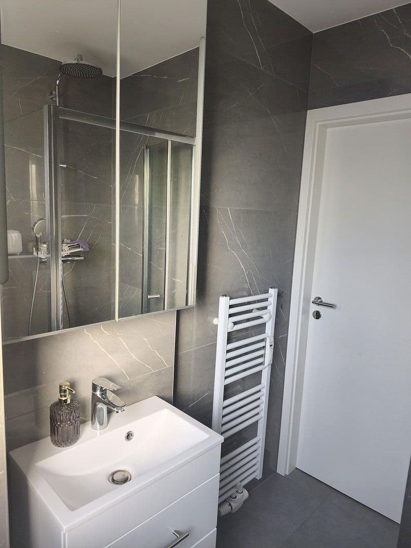 Predaj bytu 3-izbový 101 m², Hilden, Severné Porýnie - Westfálsko Predaj bytu 3-izbový 101 m², Hilden, Severné Porýnie - Westfálsko