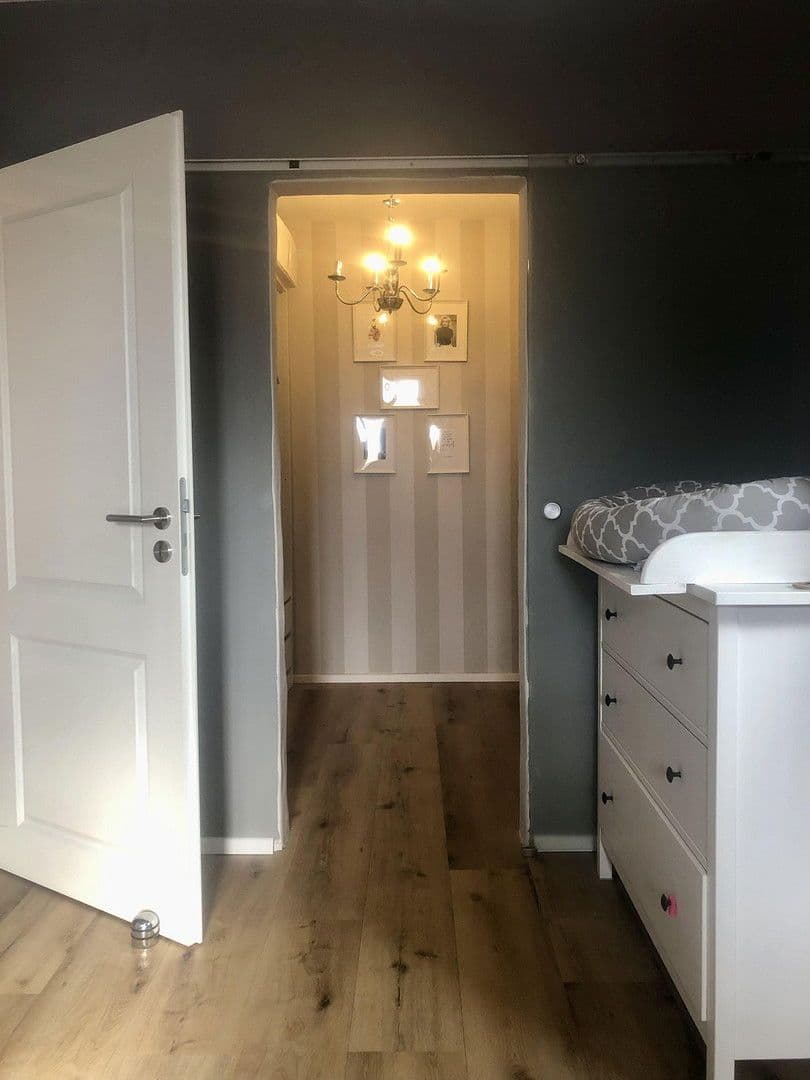 Predaj domu 137 m², pozemek 318 m², Hamburg, Hamburg Predaj domu 137 m², pozemek 318 m², Hamburg, Hamburg