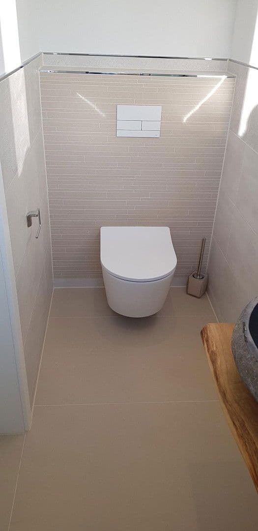 Predaj domu 142 m², pozemek 397 m², Seestraße 19, Hoppegarten, Brandenbursko Predaj domu 142 m², pozemek 397 m², Seestraße 19, Hoppegarten, Brandenbursko