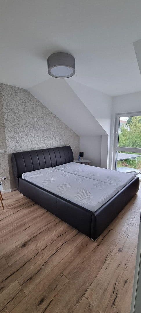 Predaj domu 142 m², pozemek 397 m², Seestraße 19, Hoppegarten, Brandenbursko Predaj domu 142 m², pozemek 397 m², Seestraße 19, Hoppegarten, Brandenbursko