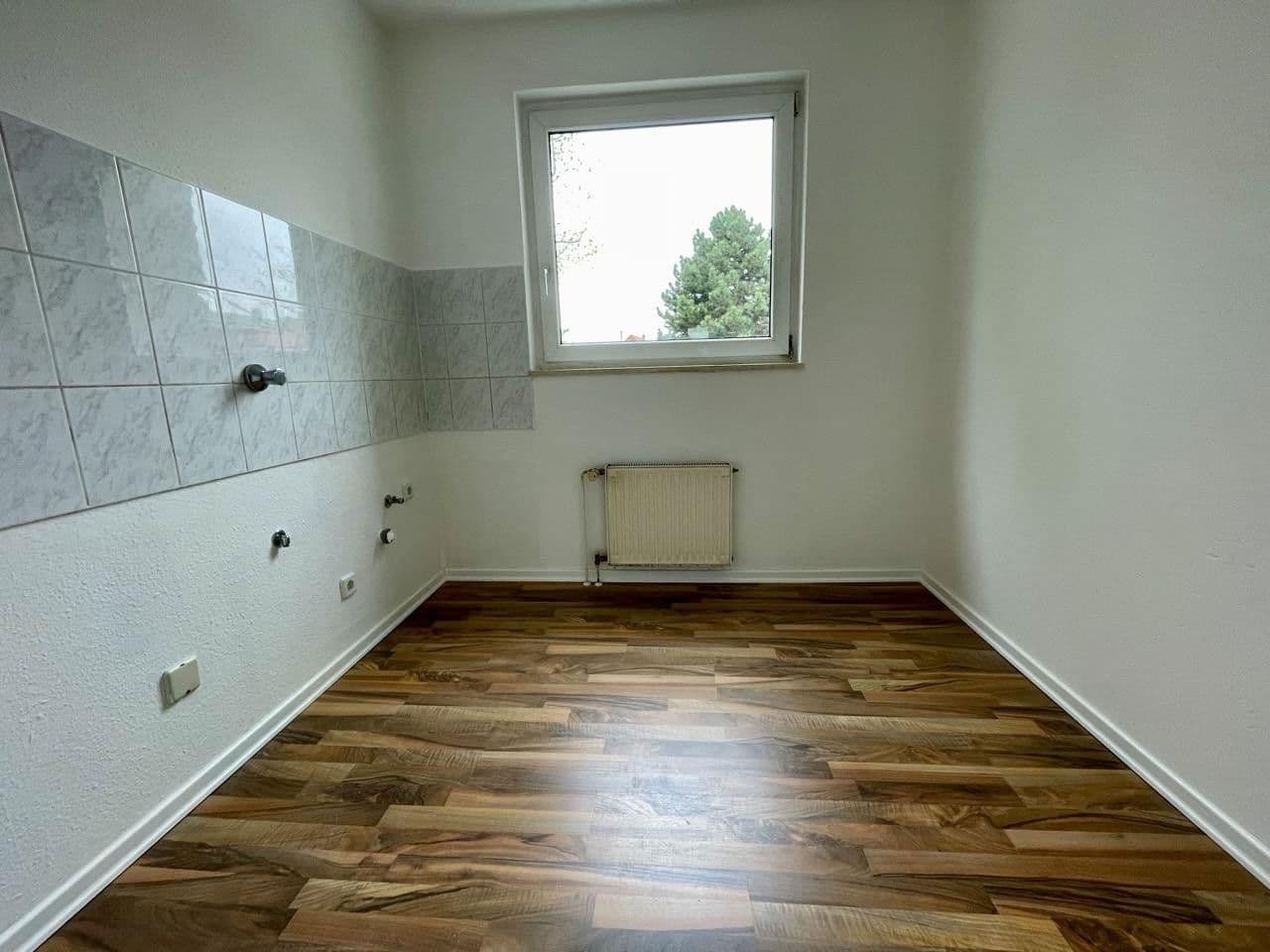 Prenájom bytu 3-izbový 75 m², Klopstockstraße 4c, Aschersleben, Sasko-Anhaltsko Prenájom bytu 3-izbový 75 m², Klopstockstraße 4c, Aschersleben, Sasko-Anhaltsko