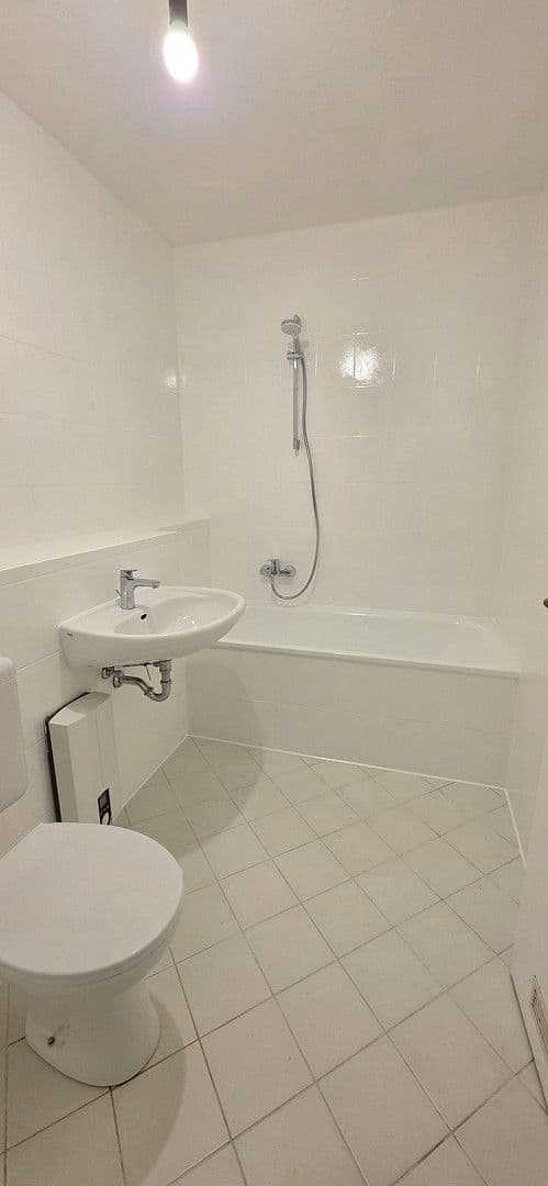 Prenájom bytu 3-izbový 75 m², Klopstockstraße 4c, Aschersleben, Sasko-Anhaltsko Prenájom bytu 3-izbový 75 m², Klopstockstraße 4c, Aschersleben, Sasko-Anhaltsko