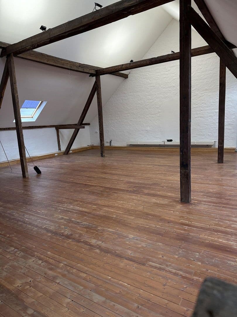 Prenájom kancelárie 135 m², Oberbenrader Straße 51, Krefeld, Severné Porýnie - Westfálsko Prenájom kancelárie 135 m², Oberbenrader Straße 51, Krefeld, Severné Porýnie - Westfálsko