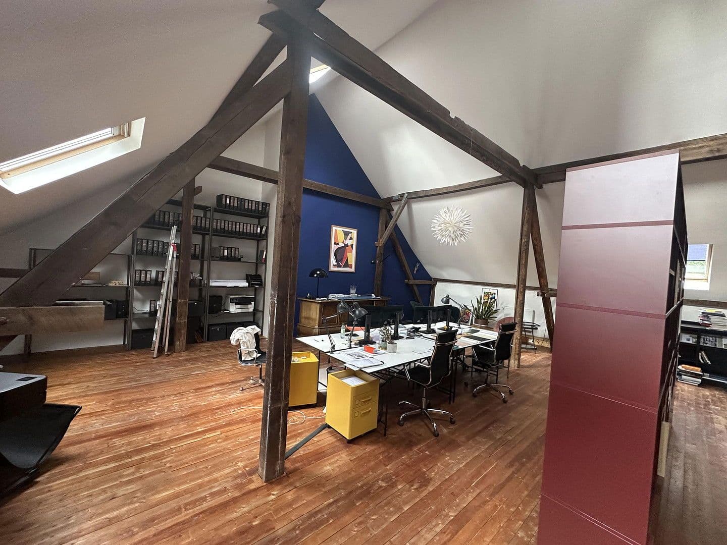 Prenájom kancelárie 135 m², Oberbenrader Straße 51, Krefeld, Severné Porýnie - Westfálsko Prenájom kancelárie 135 m², Oberbenrader Straße 51, Krefeld, Severné Porýnie - Westfálsko