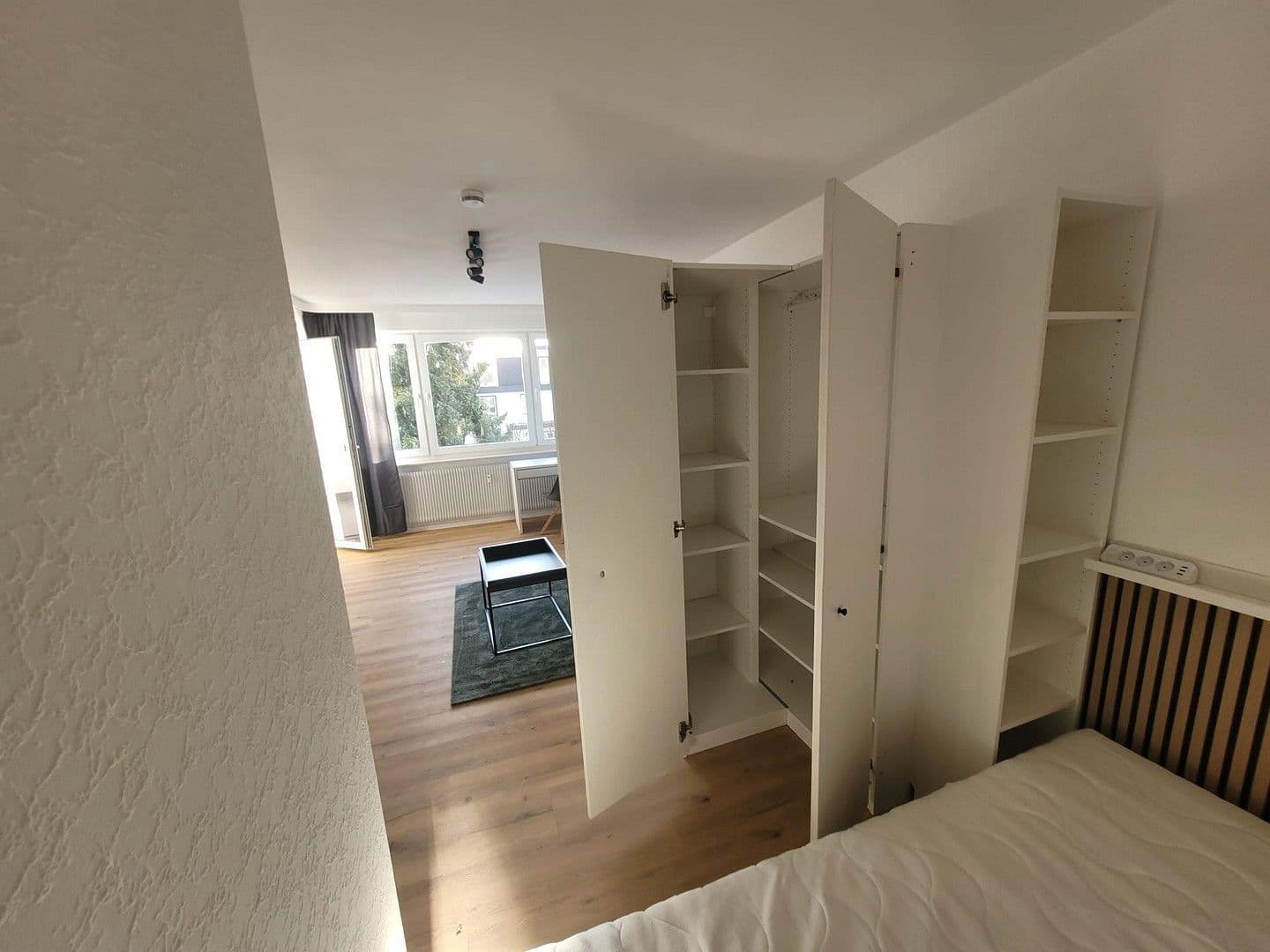 Prenájom bytu 1-izbový 38 m², Dürerstraße 27, Bielefeld, Severné Porýnie - Westfálsko Prenájom bytu 1-izbový 38 m², Dürerstraße 27, Bielefeld, Severné Porýnie - Westfálsko