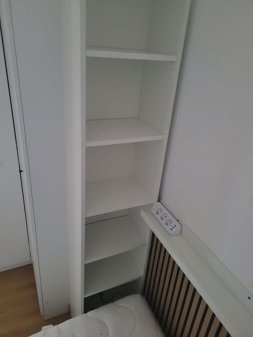 Prenájom bytu 1-izbový 38 m², Dürerstraße 27, Bielefeld, Severné Porýnie - Westfálsko Prenájom bytu 1-izbový 38 m², Dürerstraße 27, Bielefeld, Severné Porýnie - Westfálsko