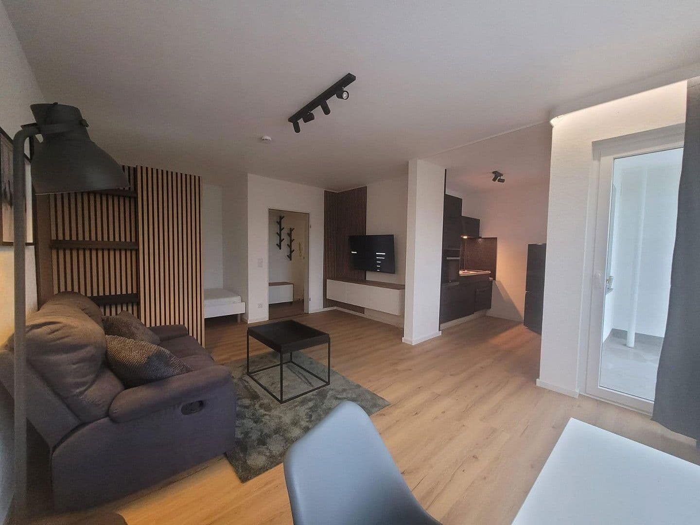 Prenájom bytu 1-izbový 38 m², Dürerstraße 27, Bielefeld, Severné Porýnie - Westfálsko Prenájom bytu 1-izbový 38 m², Dürerstraße 27, Bielefeld, Severné Porýnie - Westfálsko