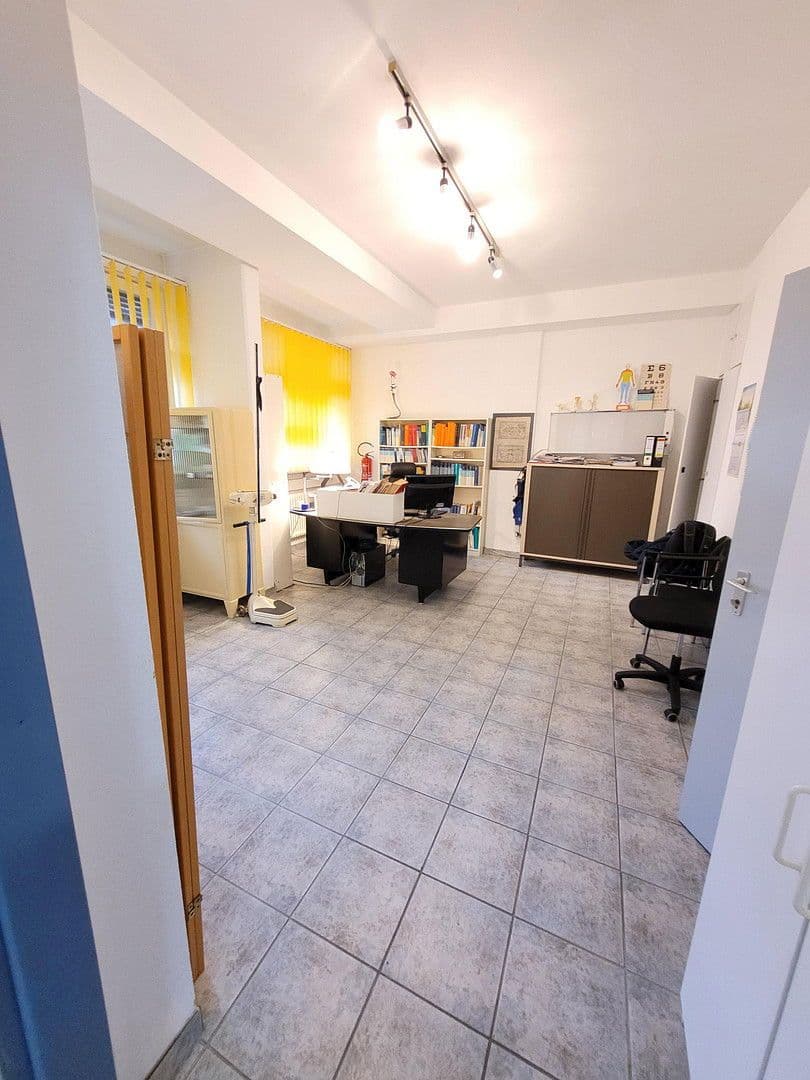 Predaj kancelárie 117 m², Berlin, Berlín Predaj kancelárie 117 m², Berlin, Berlín