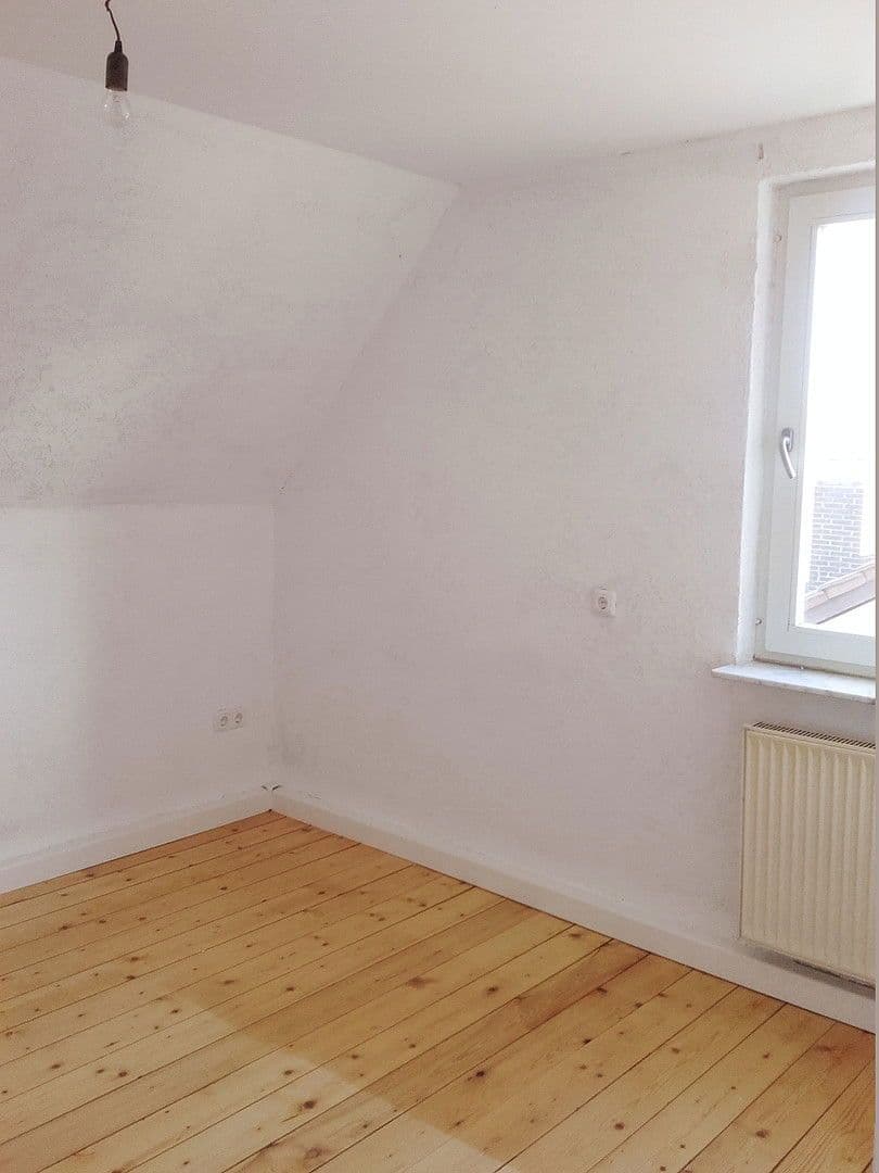 Predaj domu 300 m², pozemek 453 m², Wallhausen, Porýnie-Falcko Predaj domu 300 m², pozemek 453 m², Wallhausen, Porýnie-Falcko