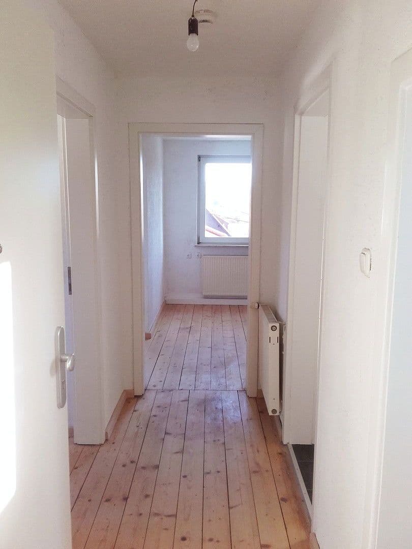 Predaj domu 300 m², pozemek 453 m², Wallhausen, Porýnie-Falcko Predaj domu 300 m², pozemek 453 m², Wallhausen, Porýnie-Falcko