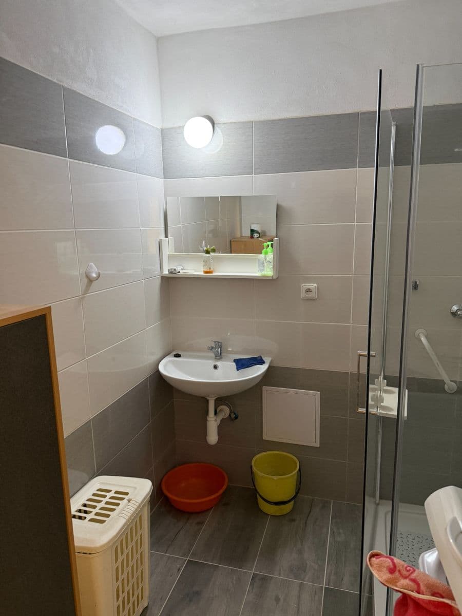 Prenájom bytu 2-izbový 62 m², Nádražní, Frenštát pod Radhoštěm, Moravskoslezský kraj Prenájom bytu 2-izbový 62 m², Nádražní, Frenštát pod Radhoštěm, Moravskoslezský kraj