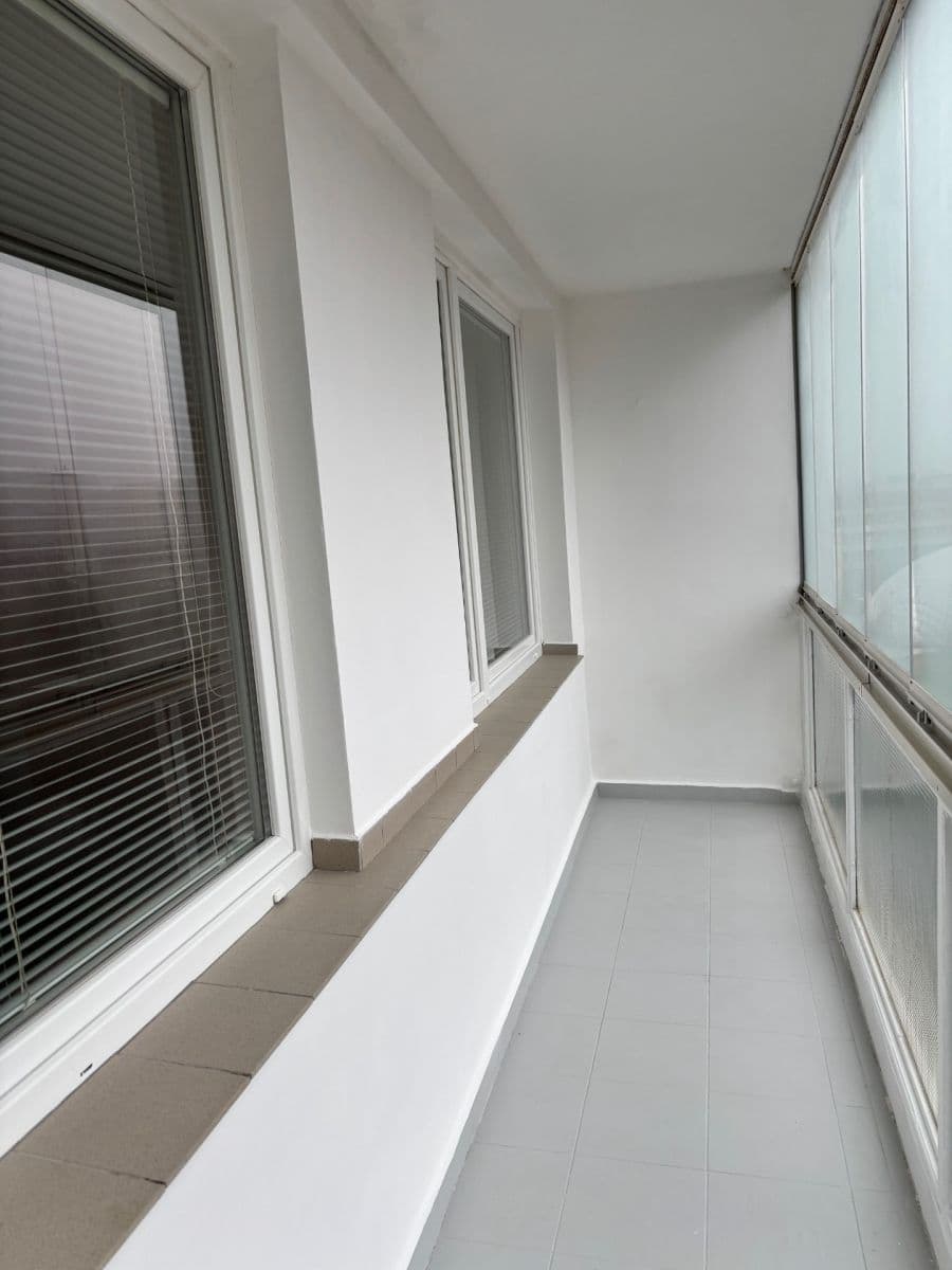 Prenájom bytu 3-izbový 62 m², Milevská, Praha, Praha Prenájom bytu 3-izbový 62 m², Milevská, Praha, Praha