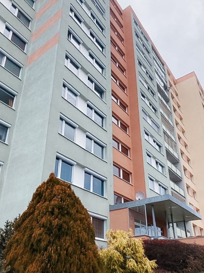 Predaj bytu 2-izbový 44 m², Nad Přehradou, Praha, Praha Predaj bytu 2-izbový 44 m², Nad Přehradou, Praha, Praha