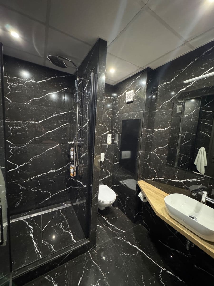 Prenájom bytu 2-izbový 43 m², Vojenská, Košice - mestská časť Staré Mesto, Košický kraj Prenájom bytu 2-izbový 43 m², Vojenská, Košice - mestská časť Staré Mesto, Košický kraj