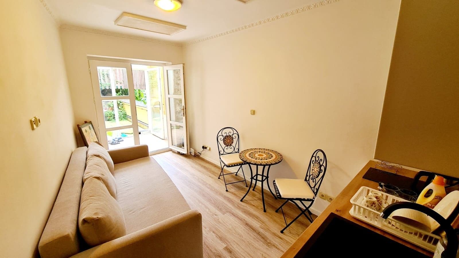 Prenájom bytu 1-izbový 22 m², V Šáreckém údolí, Praha, Praha Prenájom bytu 1-izbový 22 m², V Šáreckém údolí, Praha, Praha