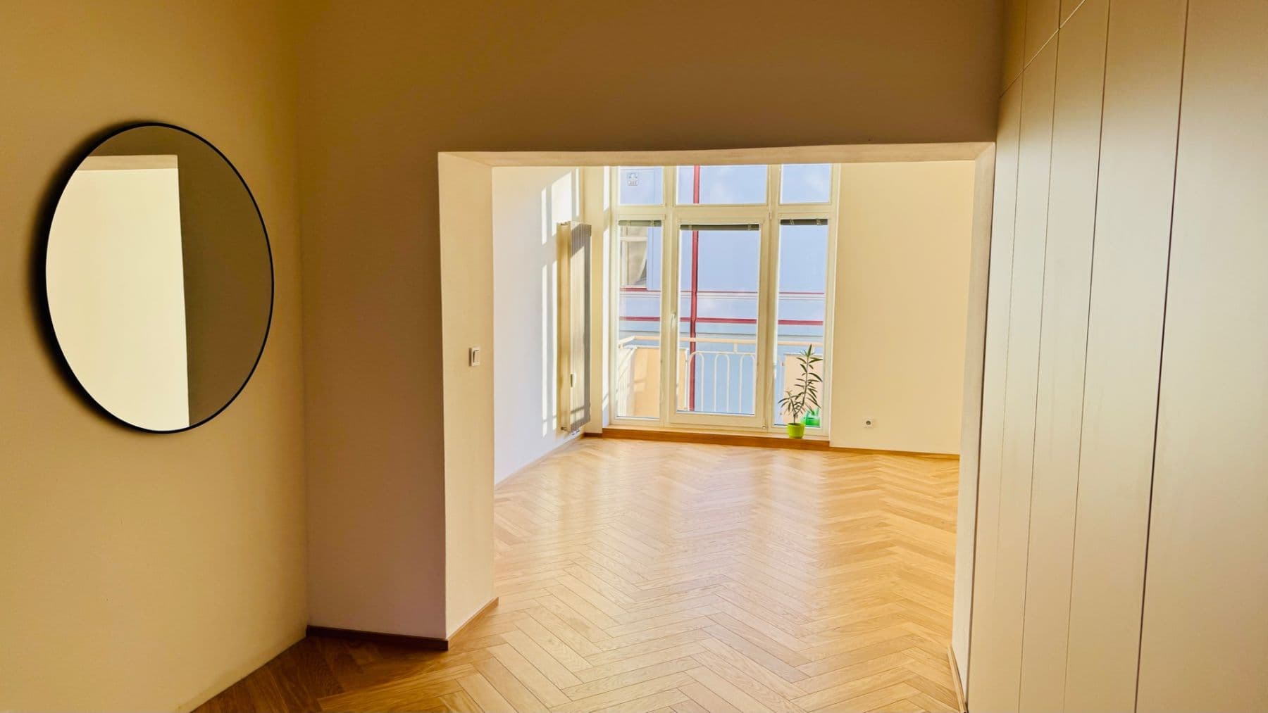 Prenájom bytu 2-izbový 60 m², Lotyšská, Praha, Praha Prenájom bytu 2-izbový 60 m², Lotyšská, Praha, Praha