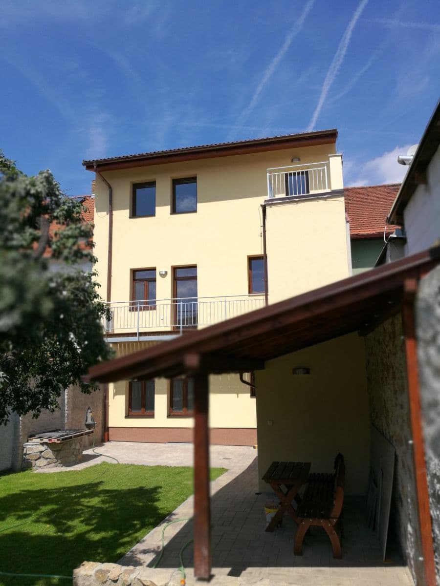 Prenájom bytu 1-izbový 45 m², Žižkova třída, Písek, Jihočeský kraj Prenájom bytu 1-izbový 45 m², Žižkova třída, Písek, Jihočeský kraj