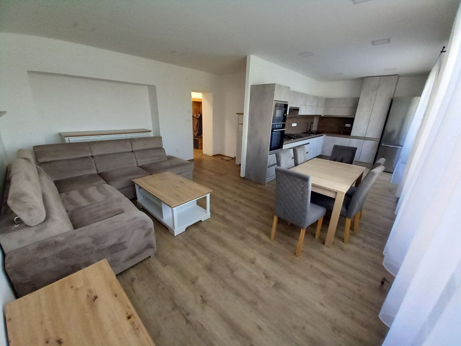 Predaj bytu 3-izbový 69 m², Loucká, Znojmo, Jihomoravský kraj Predaj bytu 3-izbový 69 m², Loucká, Znojmo, Jihomoravský kraj