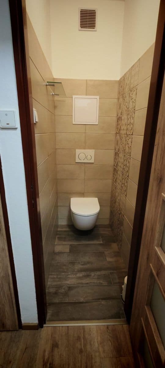 Predaj bytu 3-izbový 69 m², Loucká, Znojmo, Jihomoravský kraj Predaj bytu 3-izbový 69 m², Loucká, Znojmo, Jihomoravský kraj