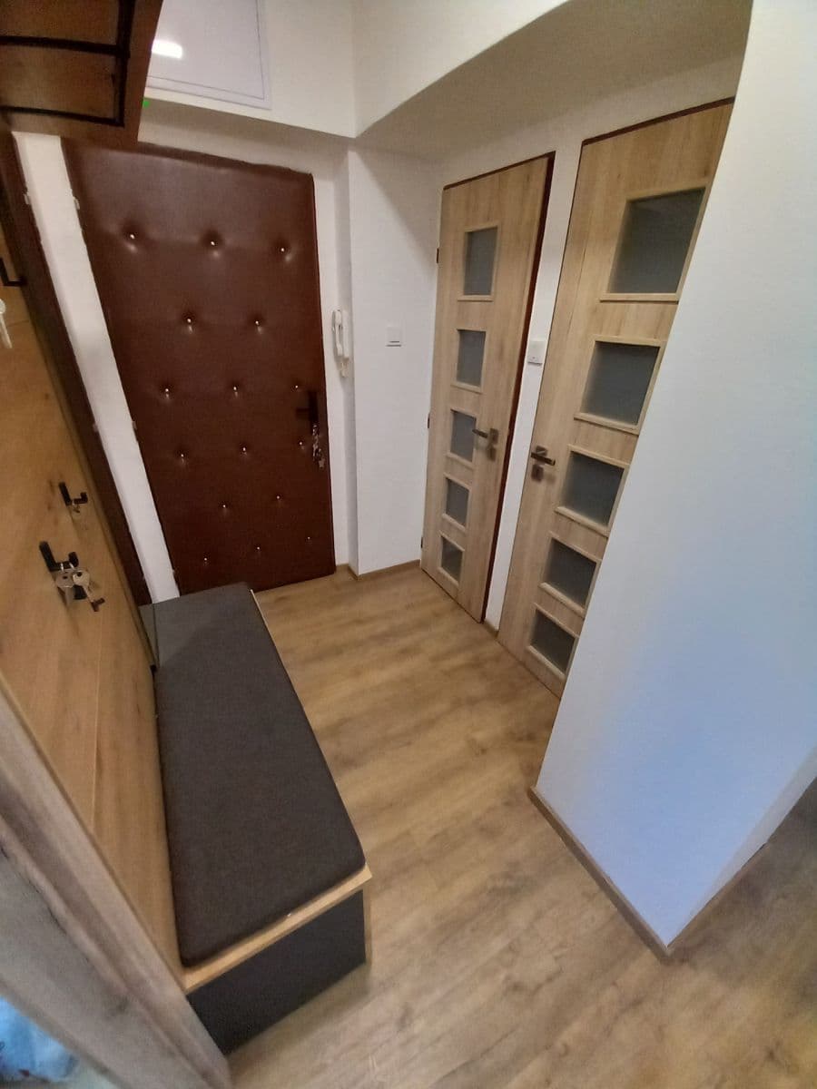 Predaj bytu 3-izbový 69 m², Loucká, Znojmo, Jihomoravský kraj Predaj bytu 3-izbový 69 m², Loucká, Znojmo, Jihomoravský kraj