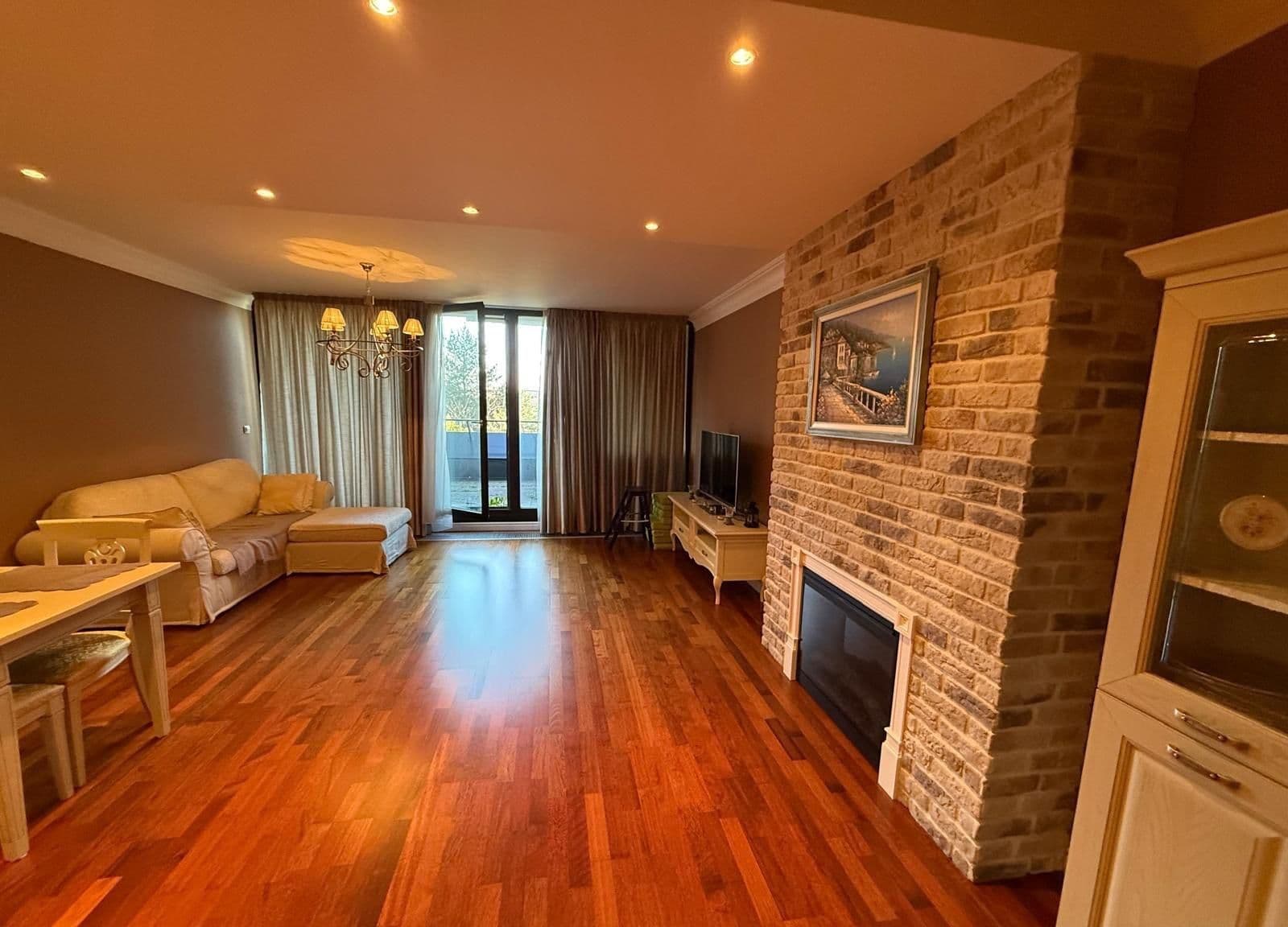 Predaj bytu 3-izbový 116 m², Ke Kapslovně, Praha, Praha Predaj bytu 3-izbový 116 m², Ke Kapslovně, Praha, Praha